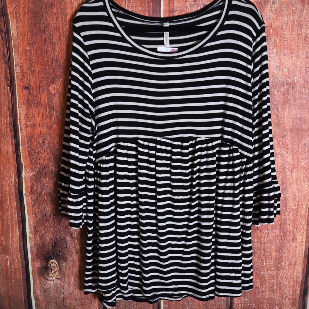 Boutique empire waist tunic.